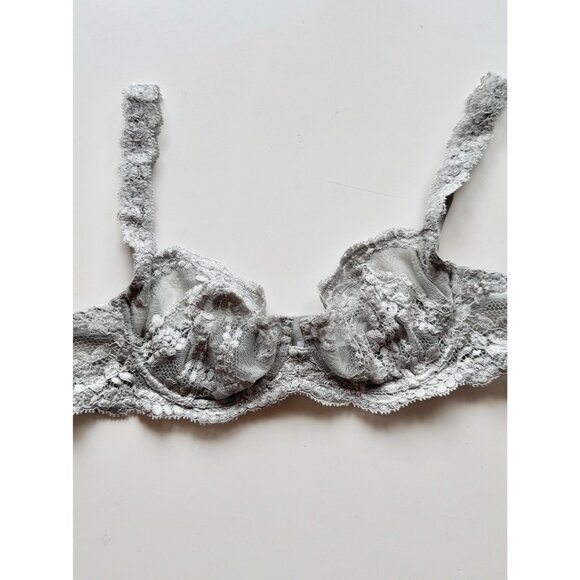 Vintage LA PERLA Silver Sage Green Stretch Lace Demi Balconette Bra, Size 3 - Picture 2 of 16